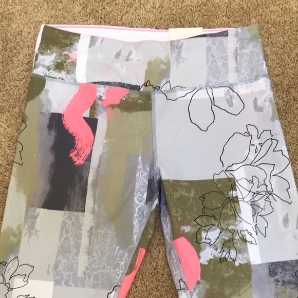 NWT! Calvin Klein large high waist 7/8 tights . - Picture 2 of 10